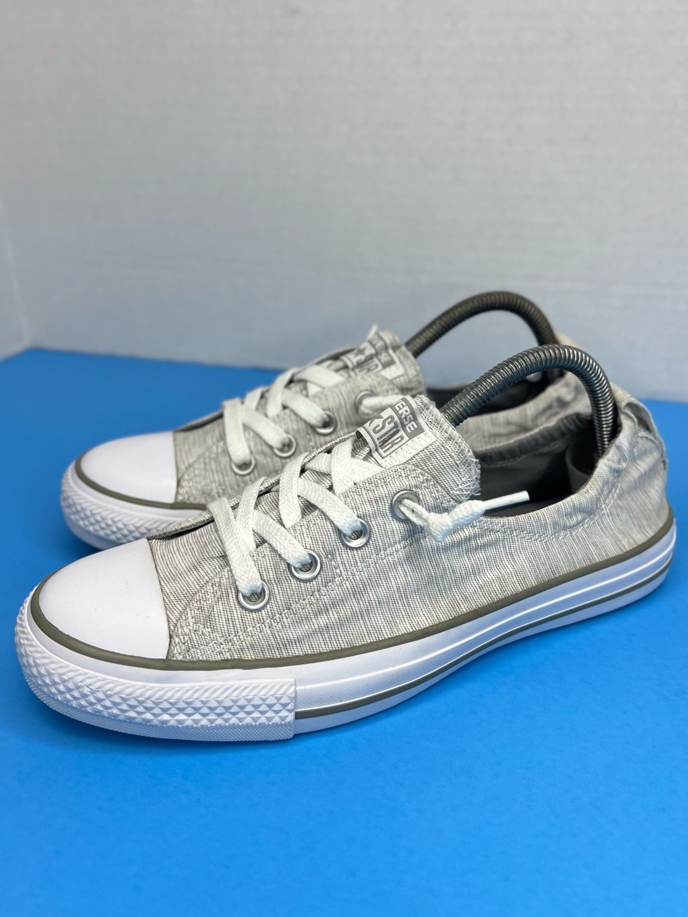 Converse CTAS Shoreline Slip-On Sneakers in Dolphin/White Size 9M Like New!